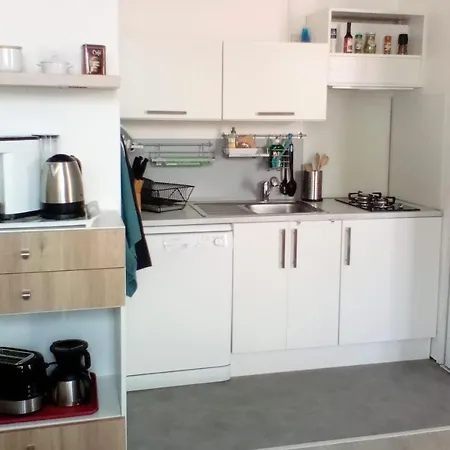 Apartment Les Bonbonieres D'andrea Gavinies Pellegrin *